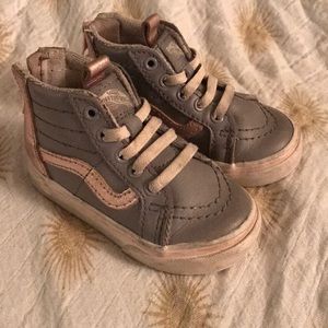 Girls Vans size 5 ⚡️